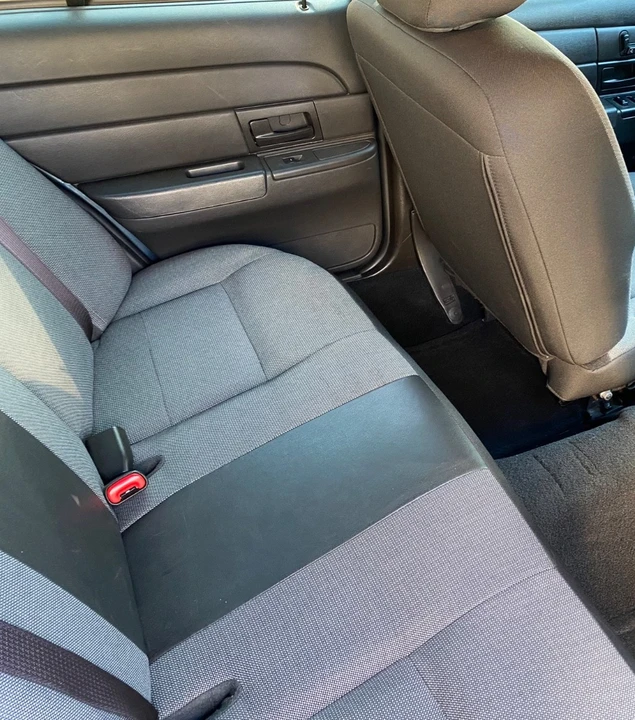 2011 Ford Crown Victoria - Image 7 of 21