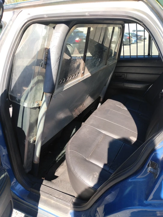 2011 Ford Crown Victoria - Image 5 of 9