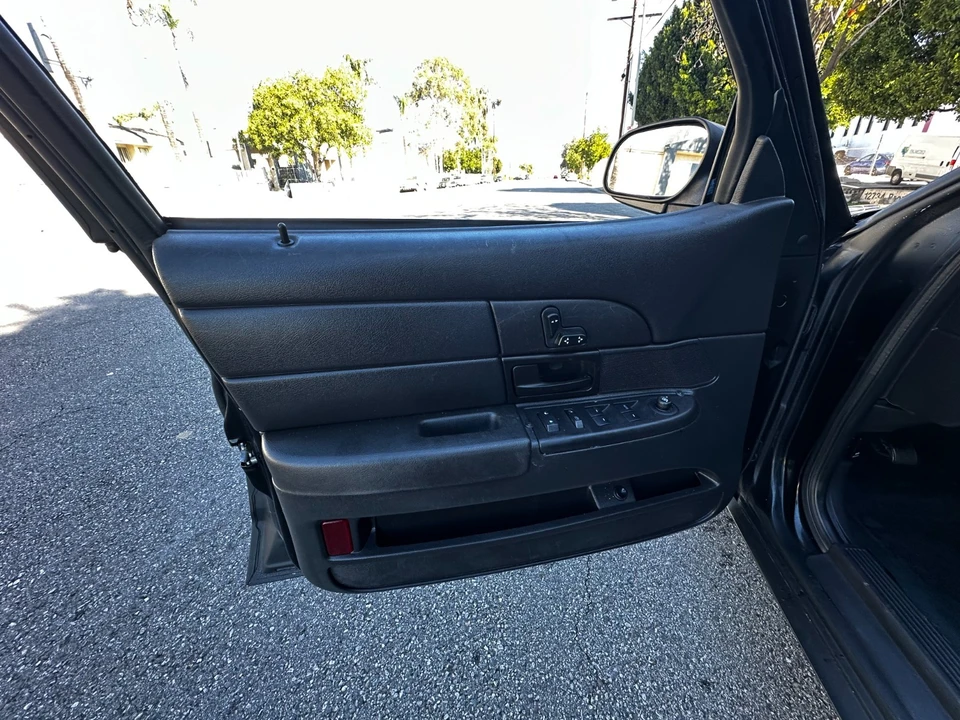 2011 Ford Crown Victoria - Image 16 of 18