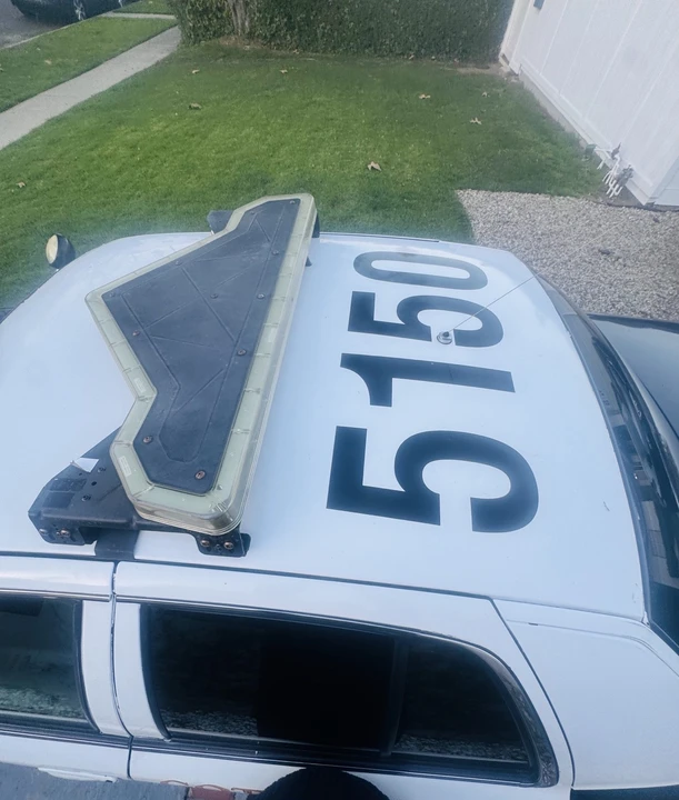 2011 Ford Crown Victoria - Image 5 of 17
