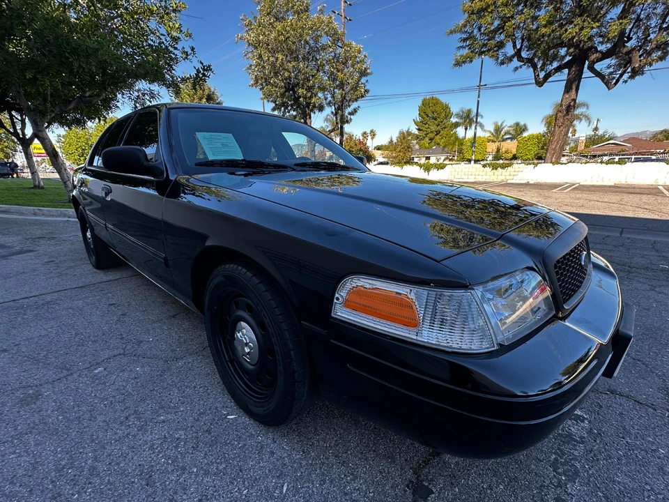 2011 Ford Crown Victoria - Image 9 of 21