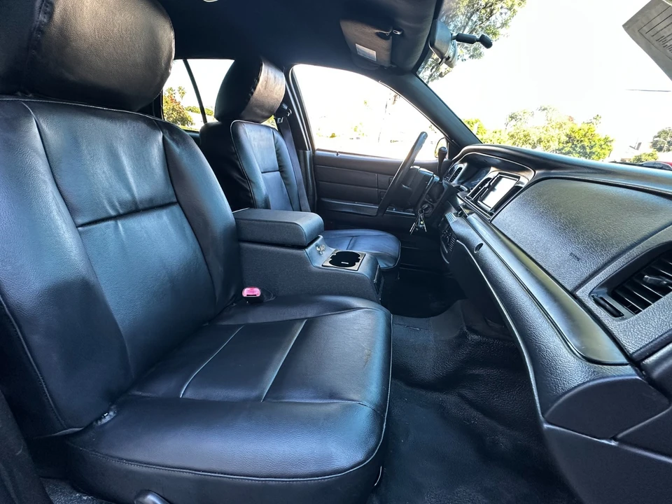 2011 Ford Crown Victoria - Image 11 of 21