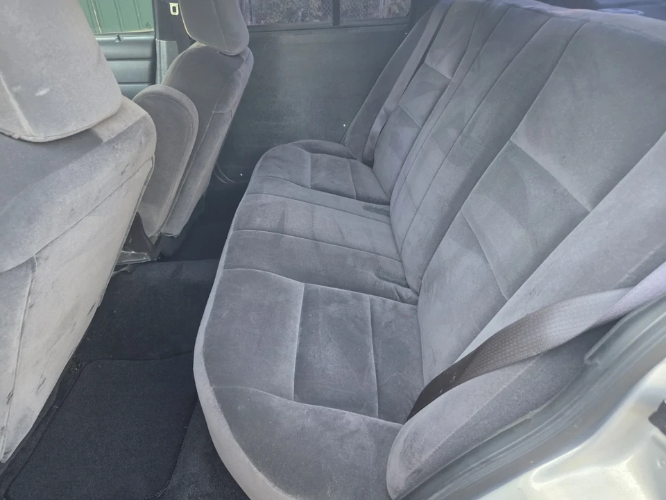 2011 Ford Crown Victoria - Image 20 of 21