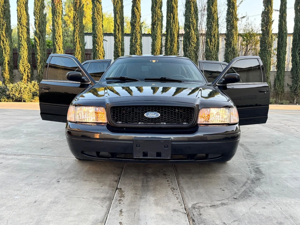 2011 Ford Crown Victoria - Image 10 of 21