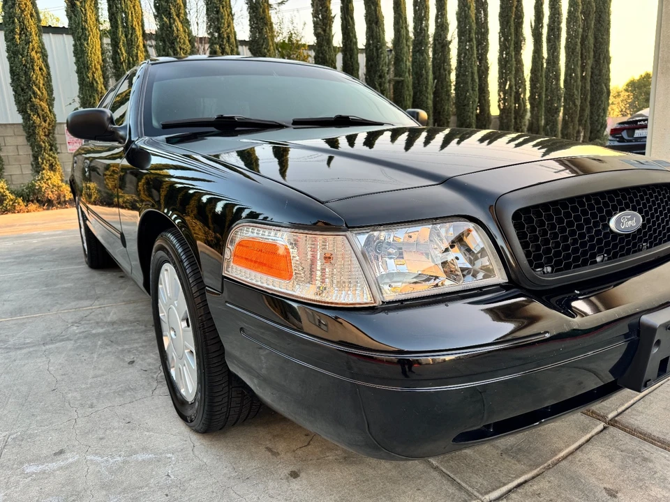 2011 Ford Crown Victoria - Image 9 of 21