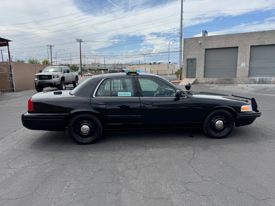 2011 Ford Crown Victoria - Image 7 of 21