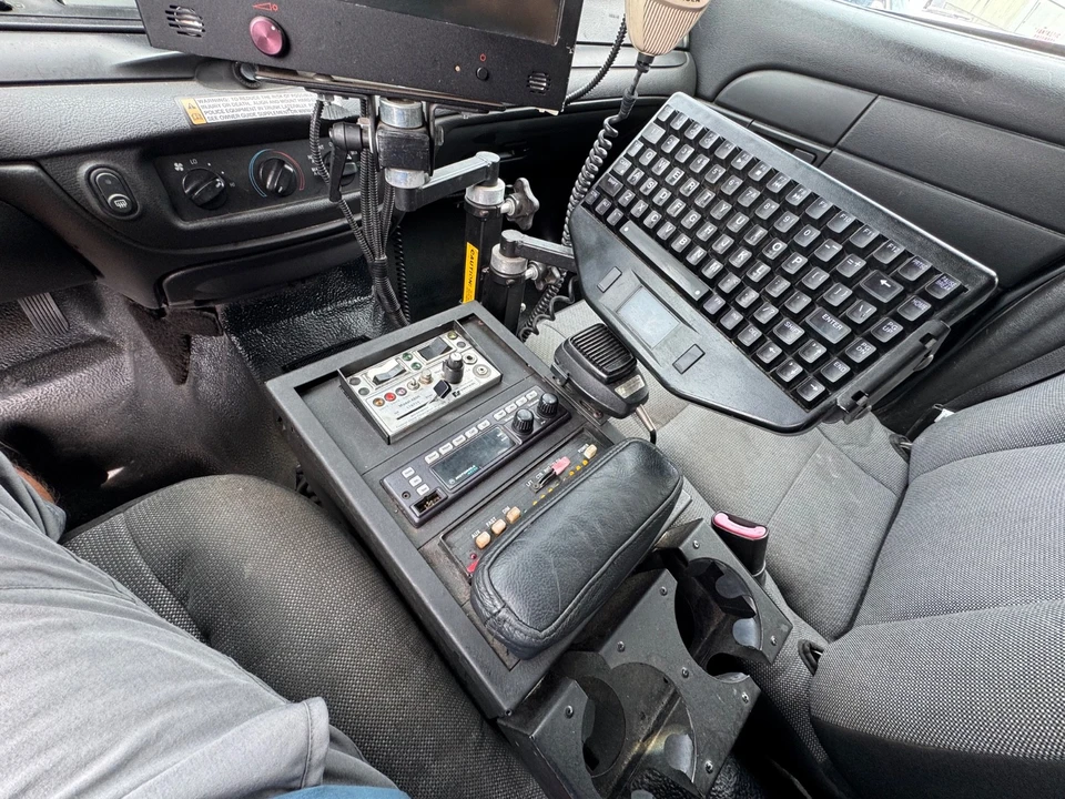 2011 Ford Crown Victoria - Image 20 of 21