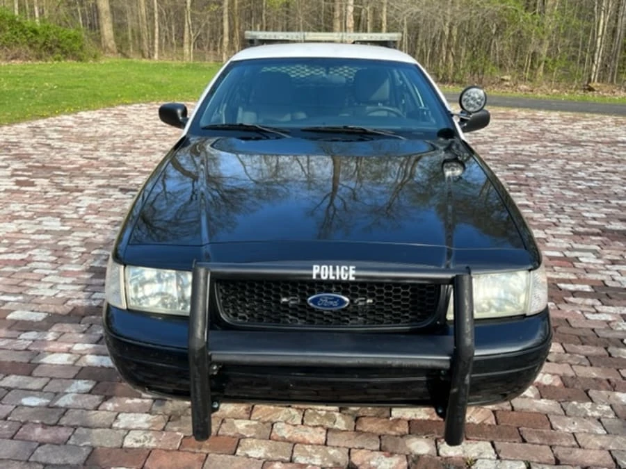 2011 Ford Crown Victoria - Image 4 of 15