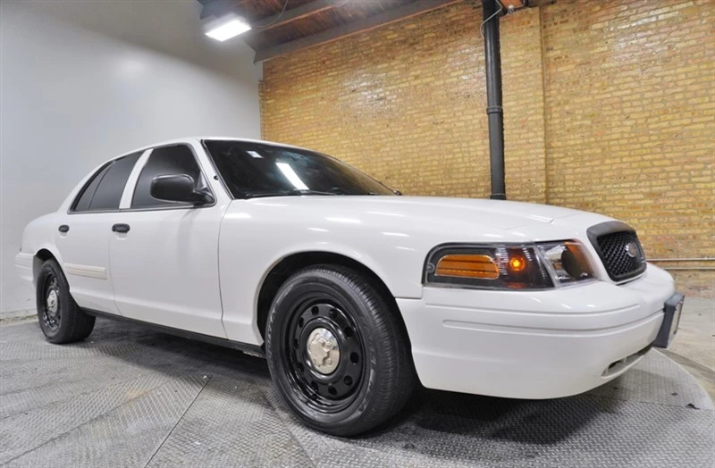 2011 Ford Crown Victoria - Image 6 of 12