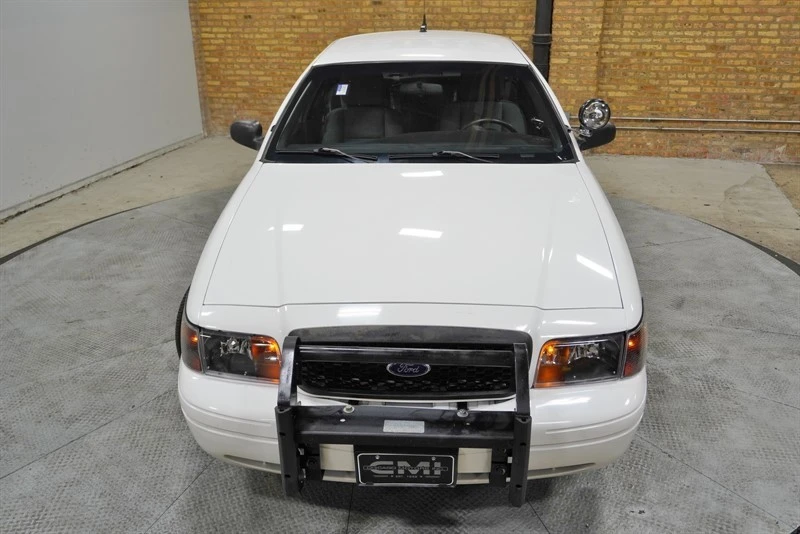 2011 Ford Crown Victoria - Image 5 of 12