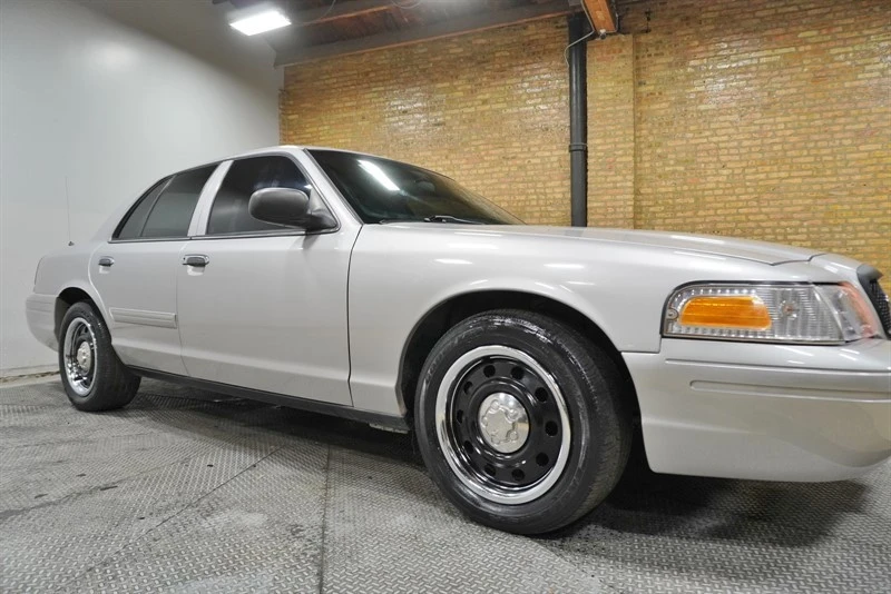 2011 Ford Crown Victoria - Image 8 of 21