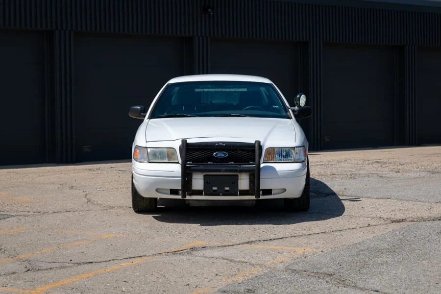 2011 Ford Crown Victoria - Image 4 of 25