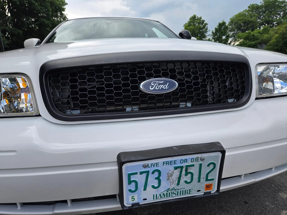 2011 Ford Crown Victoria - Image 20 of 31