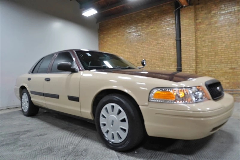 2011 Ford Crown Victoria - Image 6 of 12