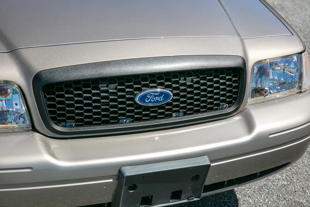 2011 Ford Crown Victoria - Image 23 of 31