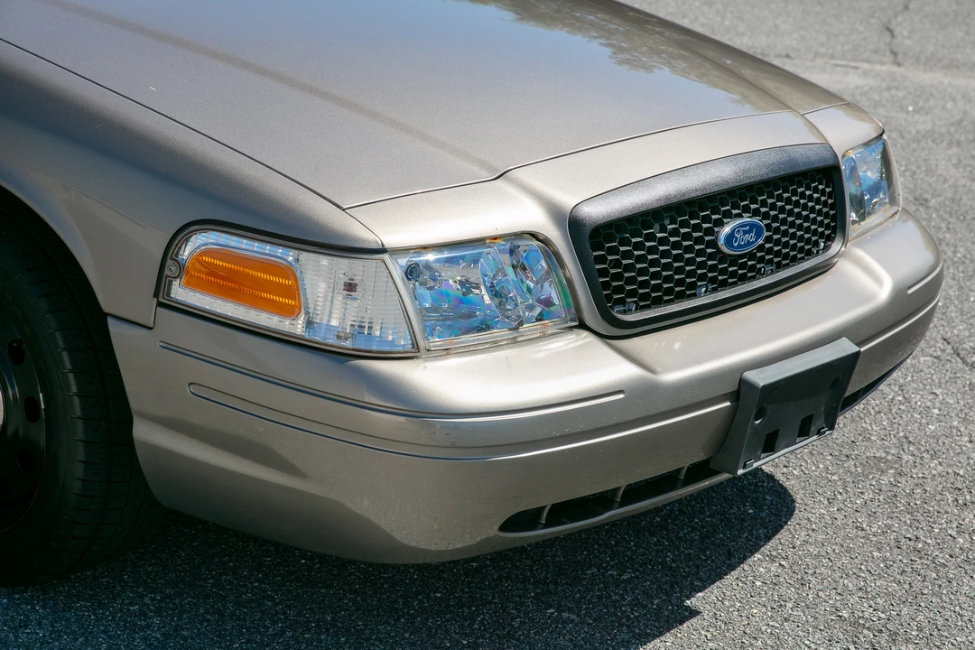 2011 Ford Crown Victoria - Image 22 of 31