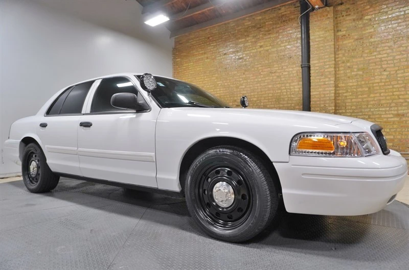 2011 Ford Crown Victoria - Image 8 of 21