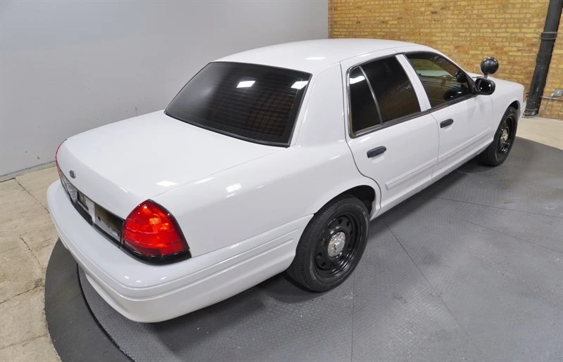 2011 Ford Crown Victoria - Image 11 of 21