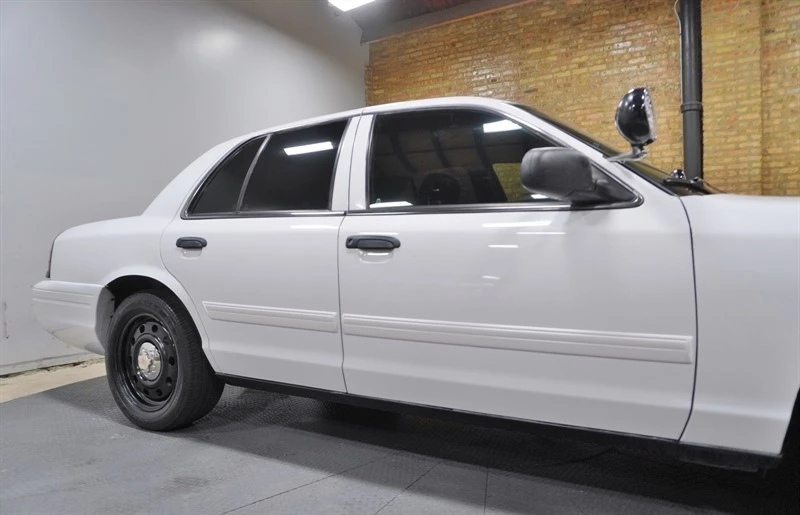 2011 Ford Crown Victoria - Image 9 of 21