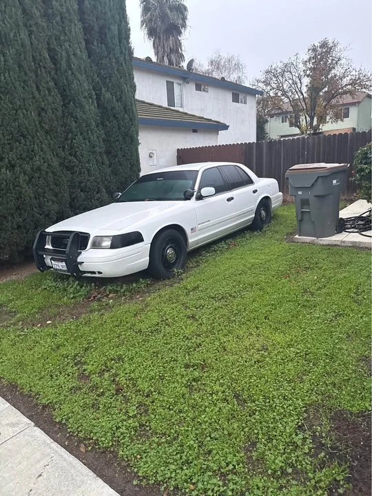2011 Ford Crown Victoria - Image 5 of 7