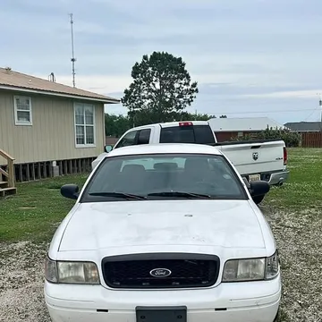2011 Ford Crown Victoria Sedan