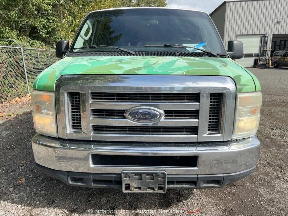 2011 Ford Econoline Van - Image 7 of 12