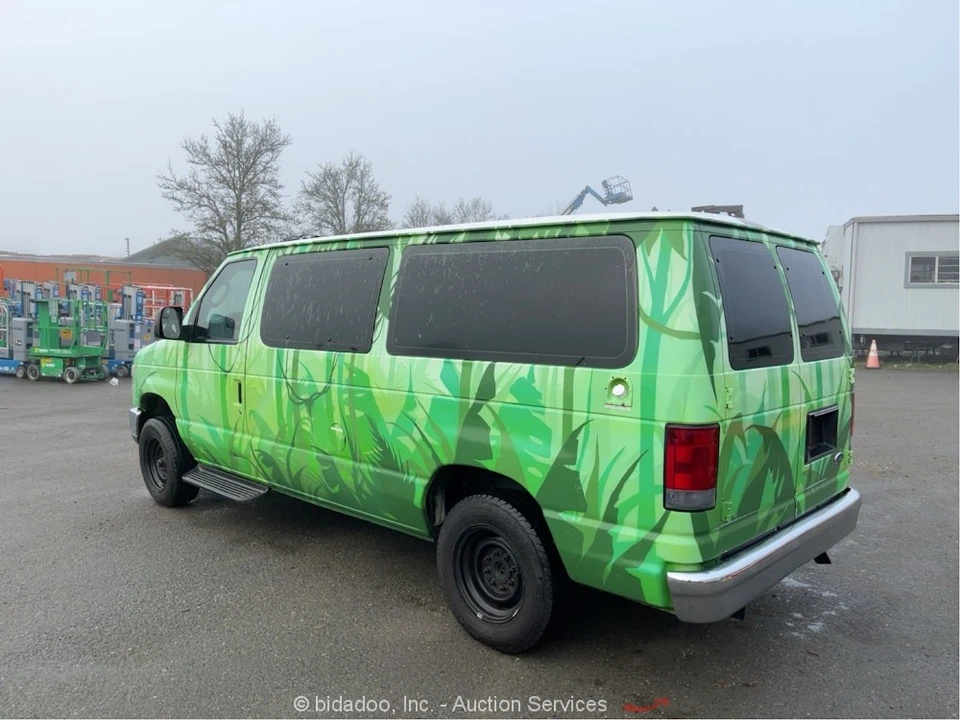 2011 Ford Econoline Van - Image 3 of 12