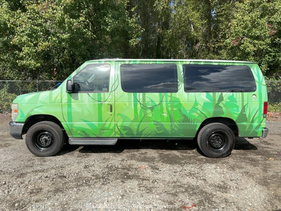 2011 Ford Econoline Van - Image 5 of 12