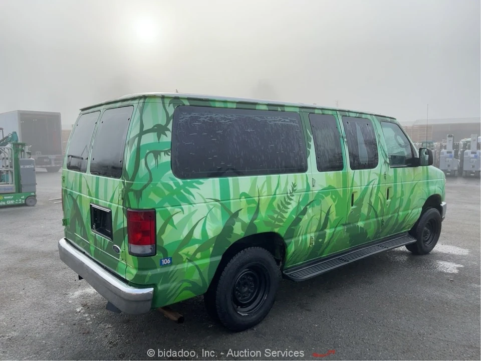 2011 Ford Econoline Van - Image 4 of 12
