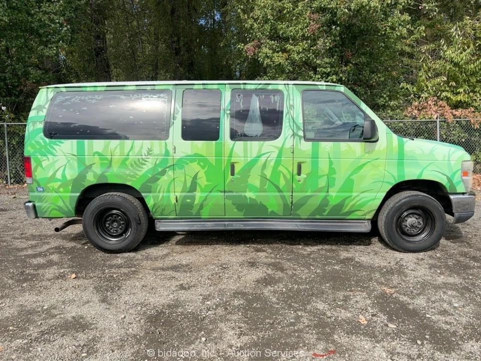 2011 Ford Econoline Van - Image 6 of 12