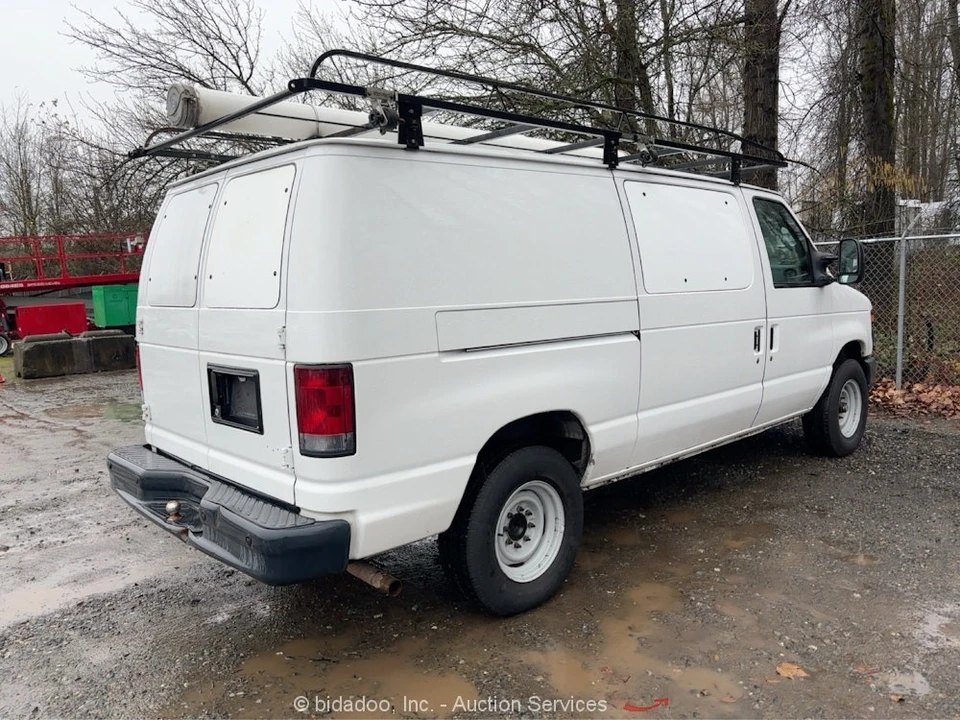 2011 Ford Econoline Van - Image 4 of 12
