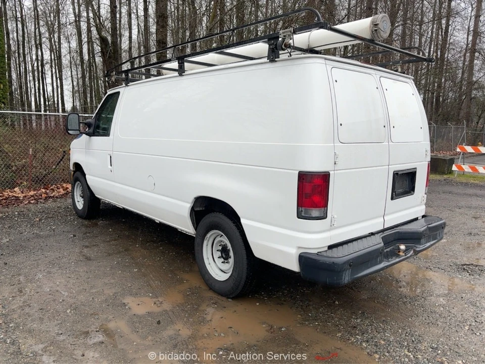 2011 Ford Econoline Van - Image 3 of 12