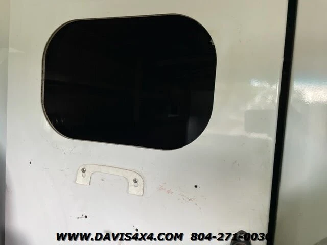 2011 Ford Econoline Van - Image 16 of 31