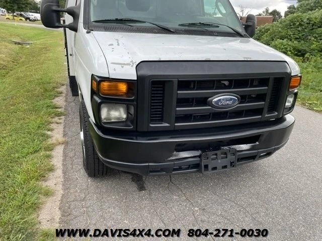 2011 Ford Econoline Van - Image 26 of 31
