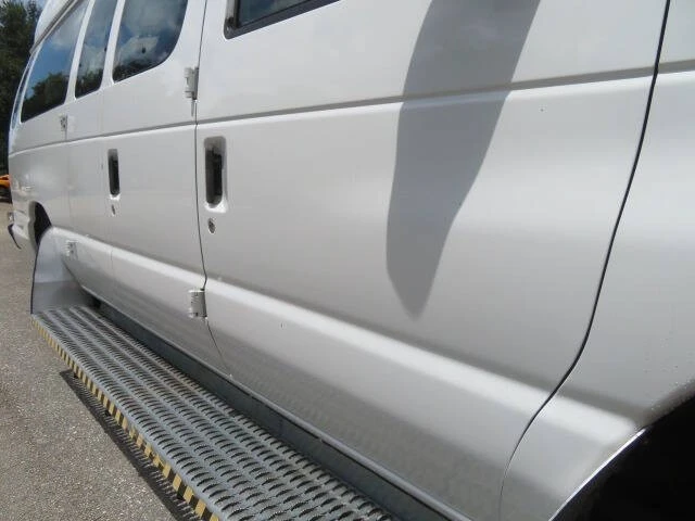 2011 Ford Super Duty 3rd Gen - Image 25 of 31