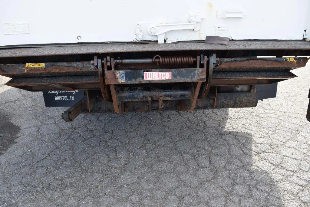 2011 Ford Econoline Van - Image 14 of 27