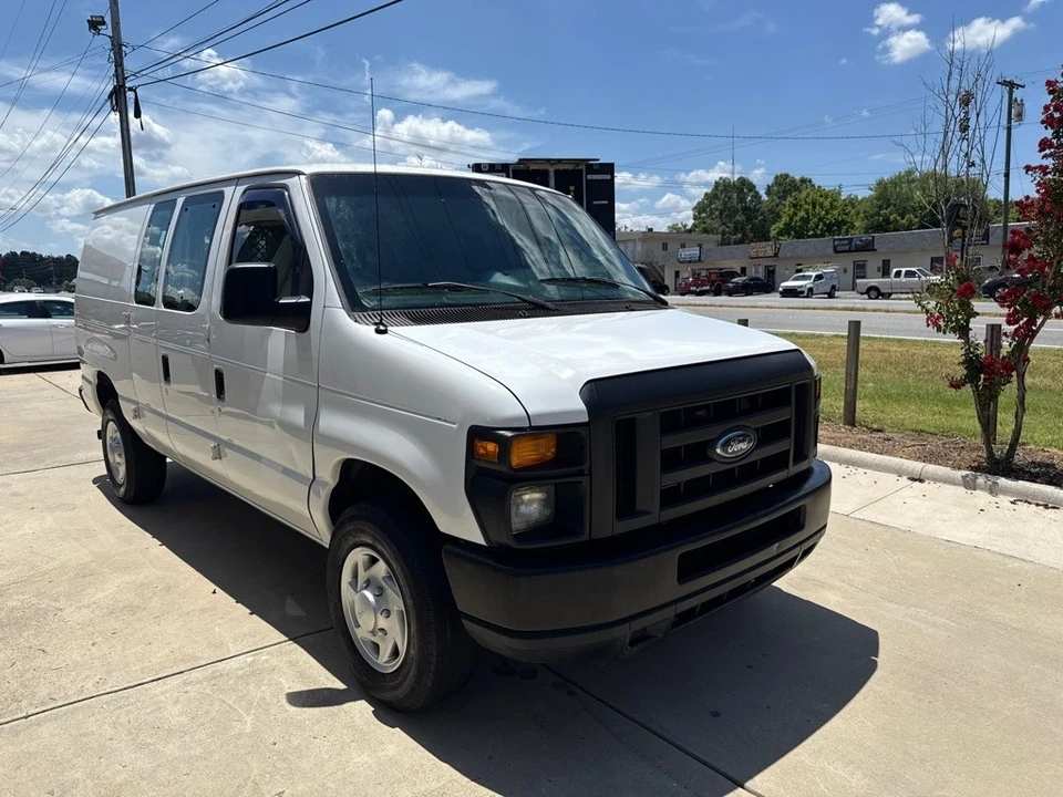 2011 Ford Econoline Van - Image 6 of 16