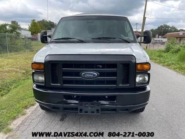 2011 Ford Econoline Van - Image 7 of 12