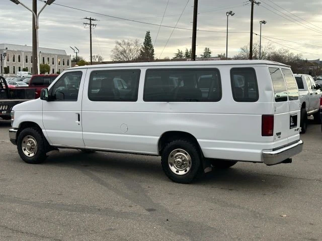 2011 Ford Econoline Van - Image 6 of 12