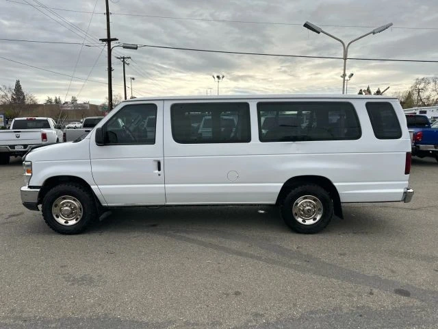 2011 Ford Econoline Van - Image 10 of 12