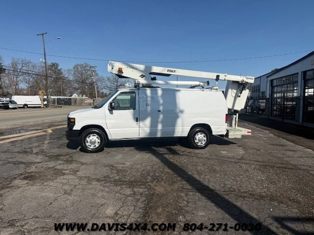 2011 Ford Econoline Van - Image 2 of 28