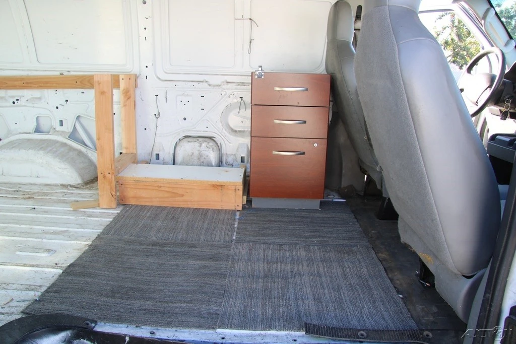 2011 Ford Econoline Van - Image 20 of 21