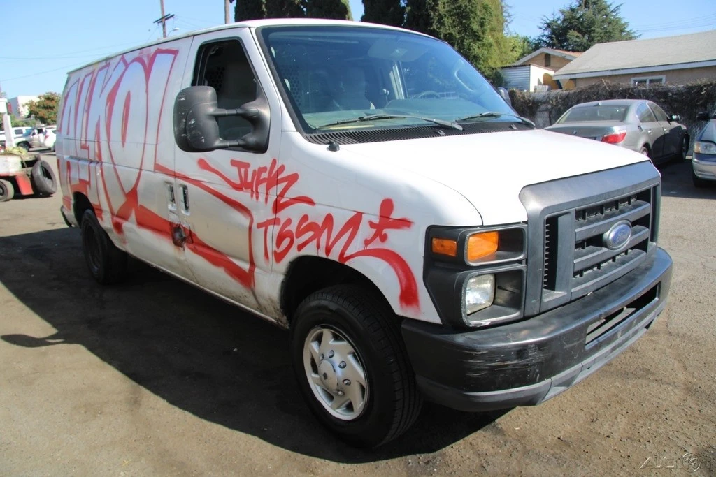 2011 Ford Econoline Van - Image 7 of 21