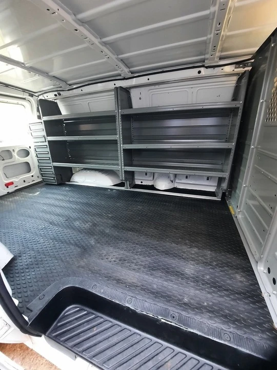 2011 Ford Econoline Van - Image 4 of 11