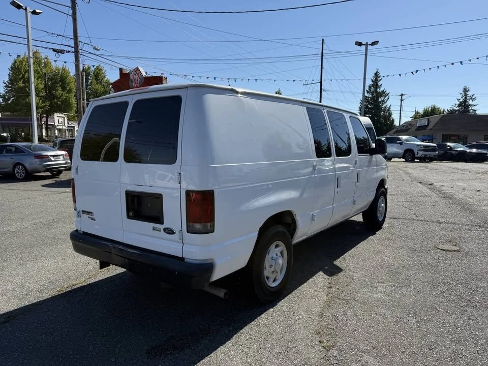 2011 Ford Econoline Van - Image 6 of 20