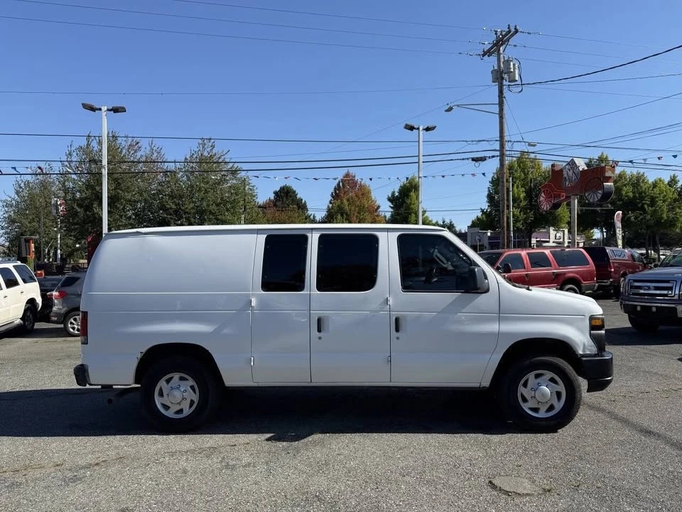 2011 Ford Econoline Van - Image 7 of 20