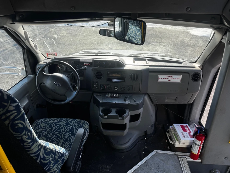 2011 Ford Econoline Van - Image 4 of 18