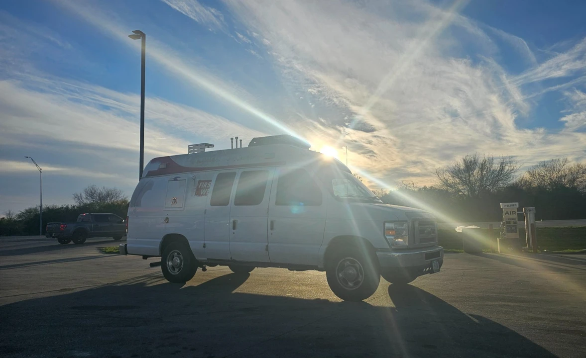 2011 Ford Econoline Van - Image 7 of 20