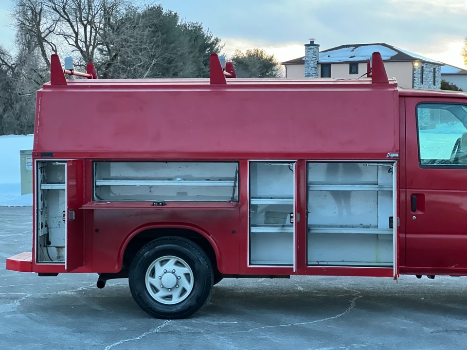 2011 Ford Econoline Van - Image 21 of 21