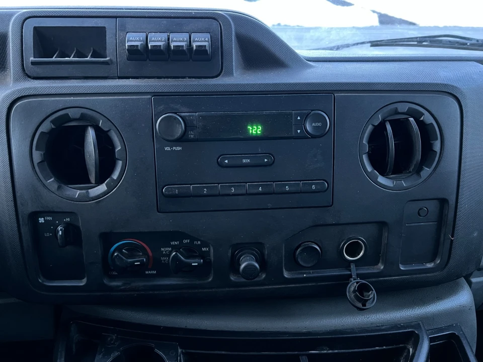2011 Ford Econoline Van - Image 15 of 21